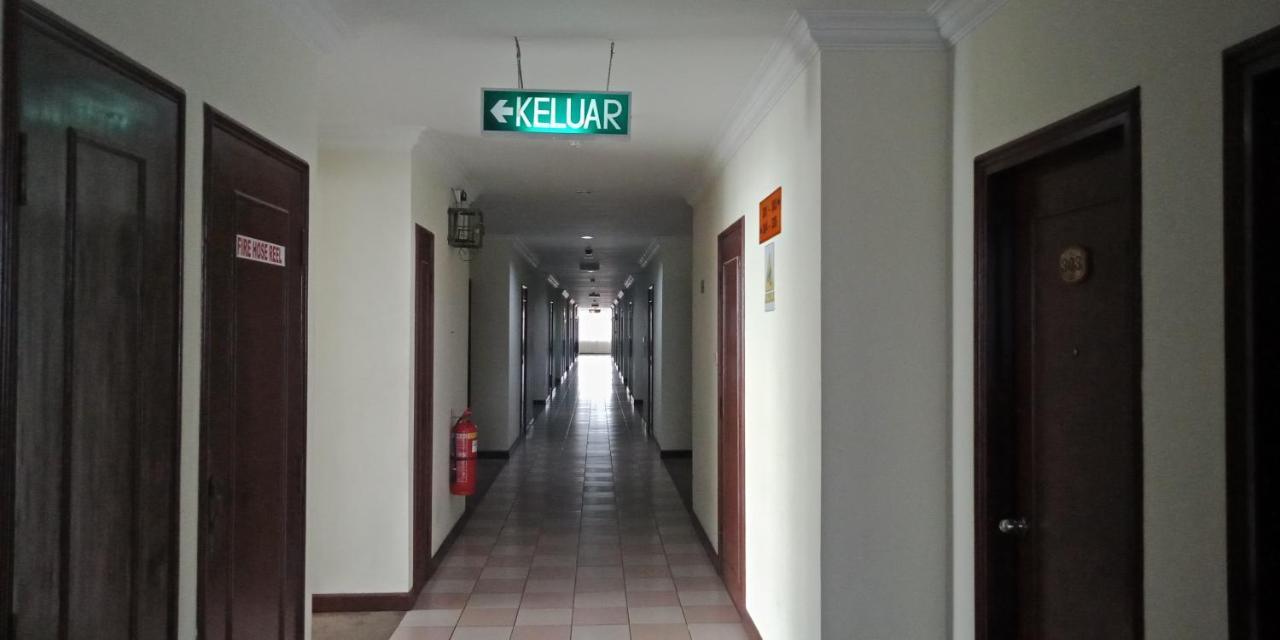 The Upper Deck Hotel Kudat Eksteriør bilde