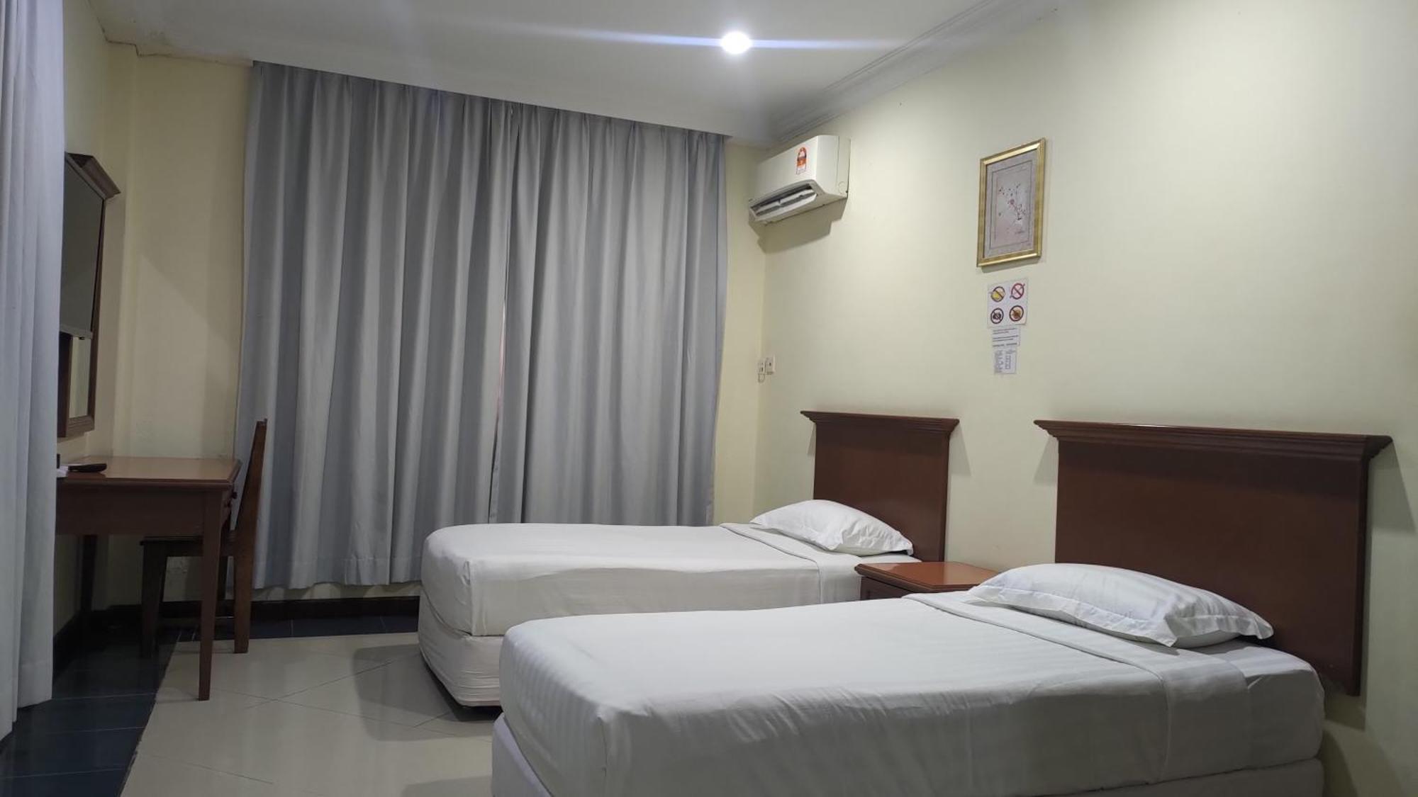 The Upper Deck Hotel Kudat Eksteriør bilde