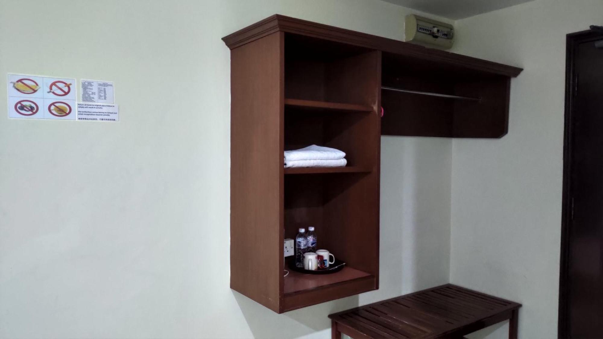 The Upper Deck Hotel Kudat Eksteriør bilde