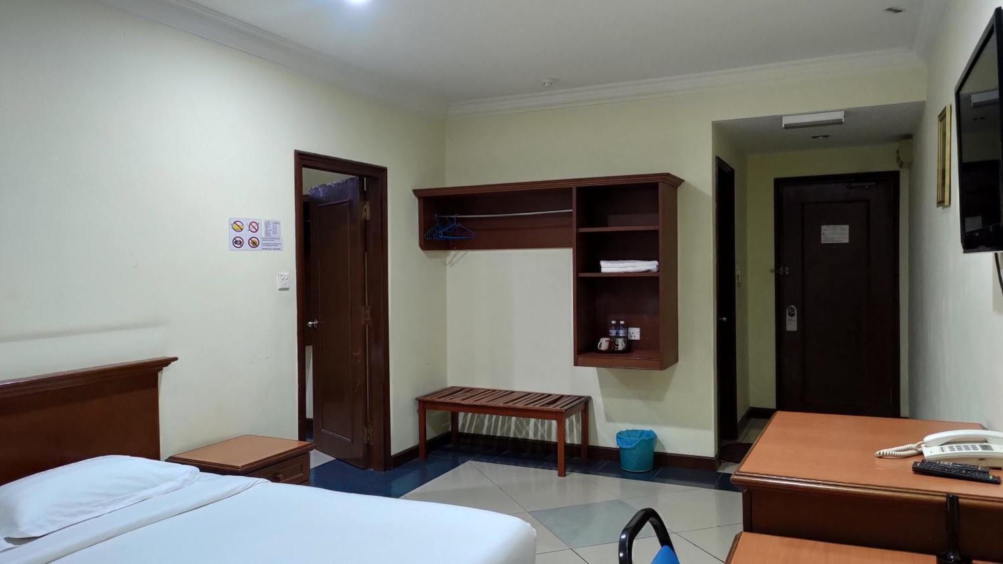 The Upper Deck Hotel Kudat Eksteriør bilde