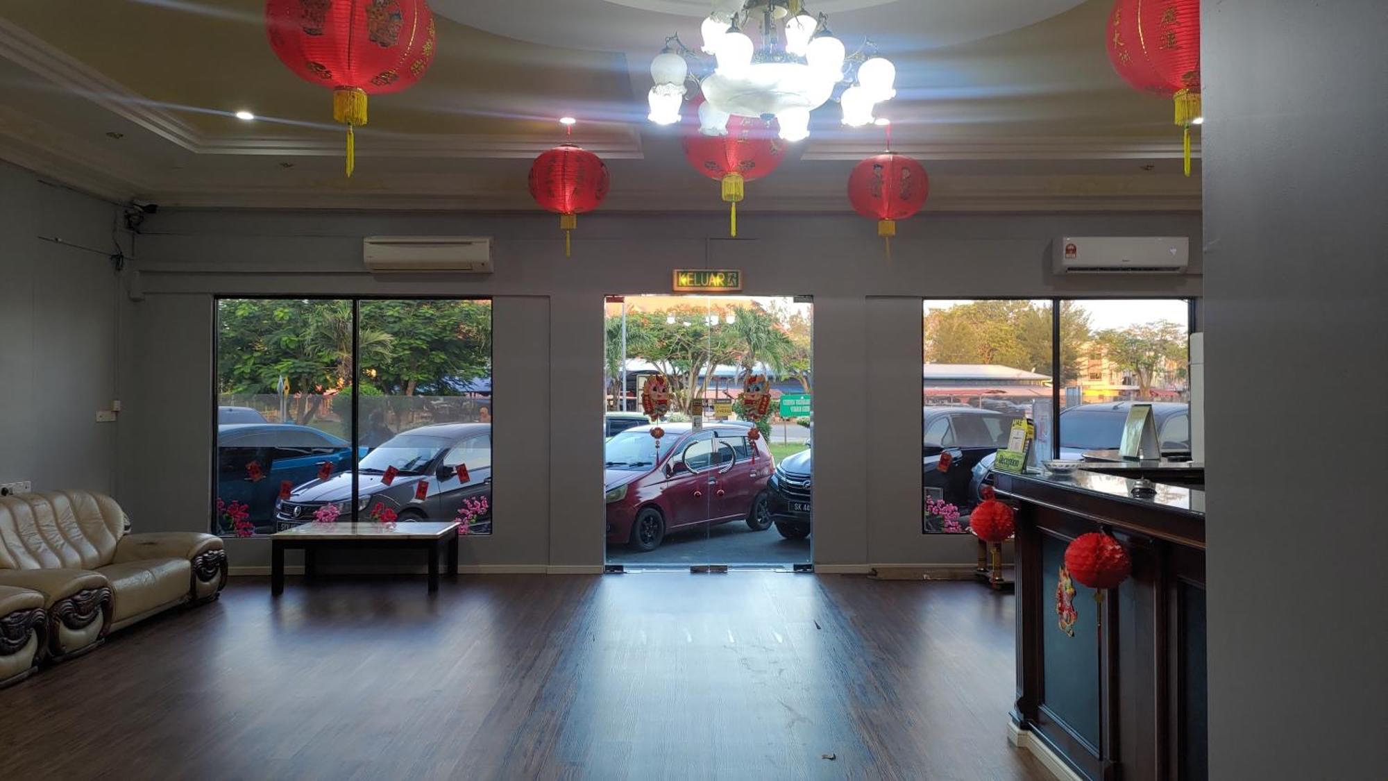 The Upper Deck Hotel Kudat Eksteriør bilde
